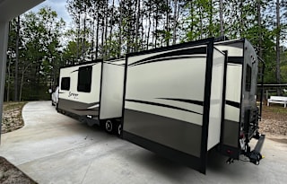 2015 Forest River RV Surveyor 32BHDS