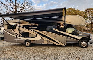 2019 Thor Motor Coach Quantum WS31