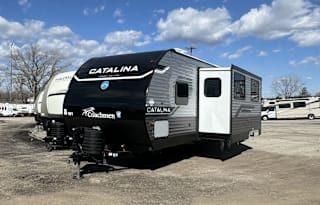 RNT161 - 2024 Coachmen Catalina 293QBCK