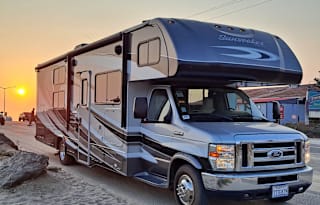 2017 Forest River RV Sunseeker 3170DS Ford