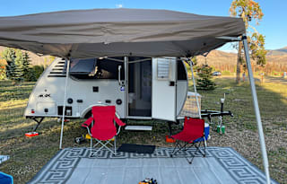 Mini Max, Maximum Fun – Pets Approved (WINTERIZED)