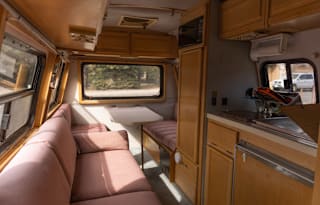 1990 Champiom TransVan M-206-RD-FA