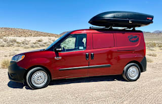 Amazing Camper Van! Fully Stocked & Cozy. High MPG