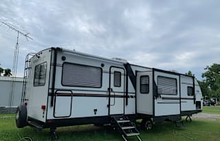 2019 Forest River RV Vibe 33RK