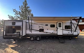 Goin’ Big Triple Slide Bunk House