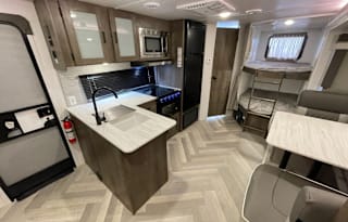 2022 Forest River RV Wildwood X-Lite 263BHXL