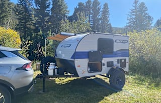 Meet Everest- Your Adventure Camper! Sleeps 2–4