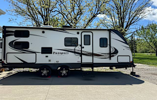 Roaming Retreat: RV Haven for Family Adventures!