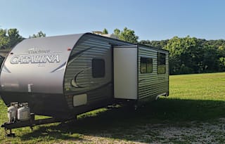 2017 Coachmen RV Catalina SBX 281DDS