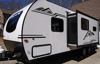2021 KZ Escape  231BH