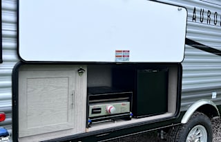 2022 Forest River RV Aurora 18BHS