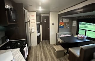 Jayco Jay flight 267BH ready for your family!!