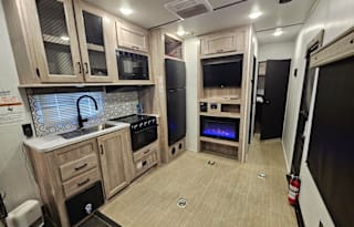 The Fox's Family Getaway 2023 XLR Boost