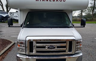 2019 Winnebago Minnie Winnie 22R
