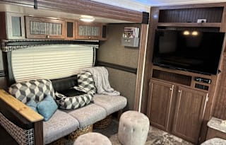 Cozy, Comfy bunkhouse