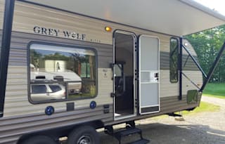 2018 Forest River RV Cherokee Grey Wolf 26DJSE