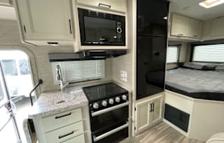 2022 Ford - Freedom Elite 22HE Class C