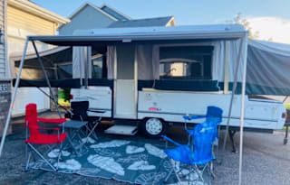 Popup Camper with Heat/AC & Extra Amenities