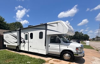 ✨ Rent My Family-Friendly RV – Sleeps 10! ✨