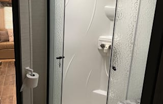 Homey Away From Home - Family Friendly and Cozy