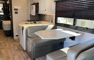 2022 Entegra Coach Odyssey 27U