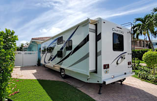 2021 Thor Motor Coach Chateau 32 ft-EARLY PICK UP