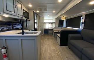 2022 Forest River Vibe 26BH