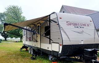 Best Cozy and Family-Friendly Approved 2017 Camper