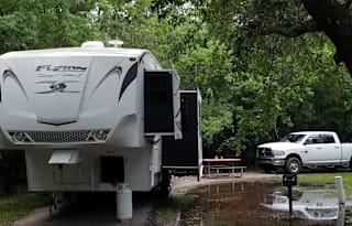 2010 Keystone RV Fuzion 302