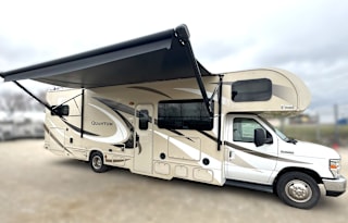 2016 Thor Motor Coach Quantum LF31