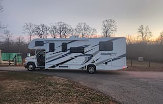 2024 Thor Motor Coach Freedom Elite 28HE