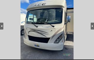 2018 THOR 32.1 ACE 2 FULL BATHS, KING,PET FRIENDLY