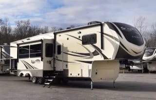 2020 Grand Design Solitude S-Class 3740BH-R