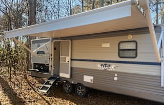 2020 Shasta 28BH