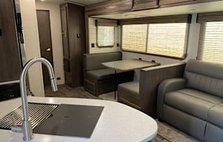 2020 CrossRoads RV Sunset Trail Super Lite SS289QB