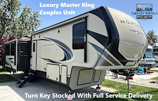 Turn Key stocked 38' upgraded unit sleeps four.