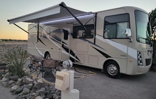 2022 Thor Motor Coach Freedom Traveler 32A
