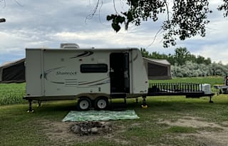 2012 Flagstaff Shamerock 21ssl