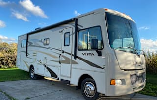 2015 Winnebago Vista 31KE