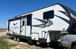 2018 Forest River Wildwood Hyperlyte 29RLSHL