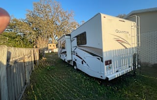 2019 Thor Motor Coach Quantum SE SE28