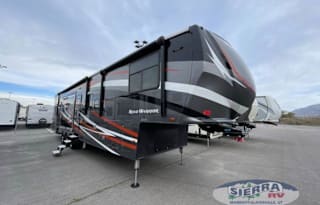 2018 Heartland Road Warrior 427