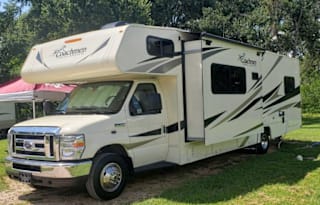 2020 Coachmen RV Sleeps 9 - LOW FEES & BUNK BEDS