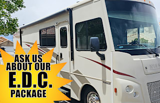 Winnebago Vista Luxury Class A meet "Lucky Lady"