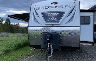 2021 Outdoors RV Creek Side Mountain Series 21DBS
