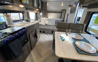 2022(2) Forest River RV Salem Cruise Lite 261BHXL