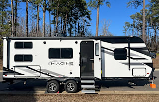 Your Key To Adventure! 2023 Grand Design Imagine