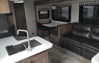 2021 Prime Time RV Tracer Breeze 26DBS