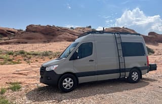 2022 Light Travelers Mercedes Sprinter