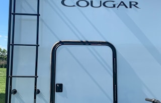 Lee Family RV - 2021 Cougar Half-Ton Bunkhouse
